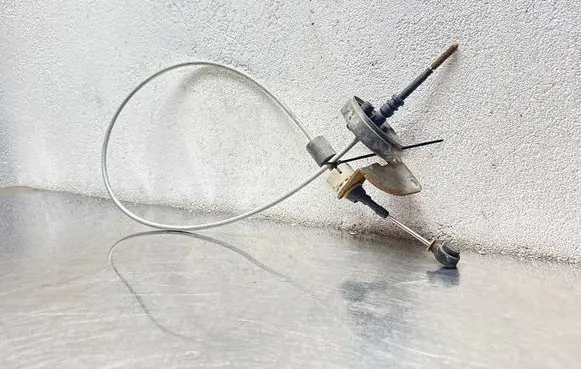 Opel Vectra C Gear shift cable linkage 13107493