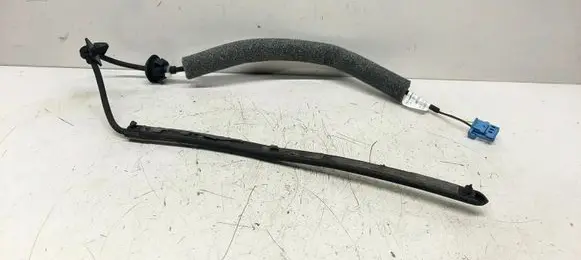 Peugeot 3008 II Tailgate sensor 9815582480