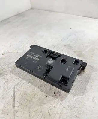 Mercedes-Benz E W211 Door control unit/module 2118208185 00401298