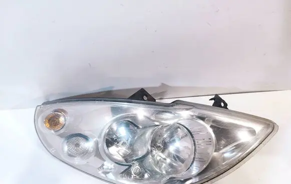 Renault Master III Headlight/headlamp