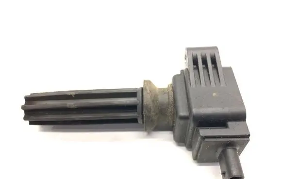 Ford Escape III High voltage ignition coil CM5E12A366BC