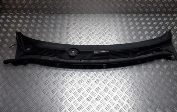 Nissan Qashqai Wiper trim 66862JD000 66862JD00A