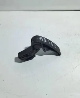 Audi A3 S3 8L Engine bonnet (hood) release handle 1H1823533