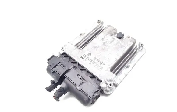 Volkswagen Golf V Engine control unit/module 03G906016AN 0281011477
