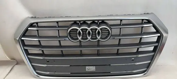 Audi Q5 SQ5 Front bumper upper radiator grill 80A853651C