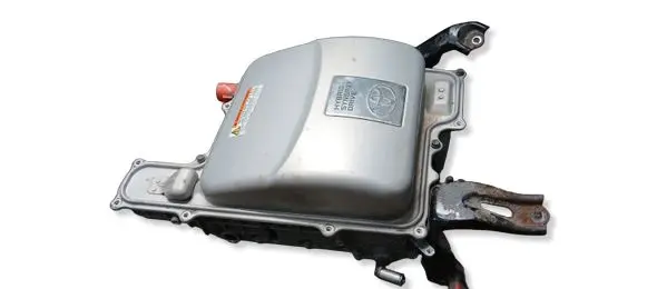 Toyota Prius (NHW20) Voltage converter inverter G920047120