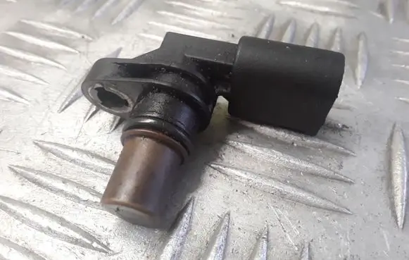 Audi Q7 4L Camshaft position sensor 06E905163