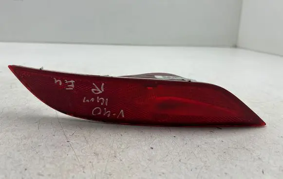 Volvo V40 Rear fog light 31420160
