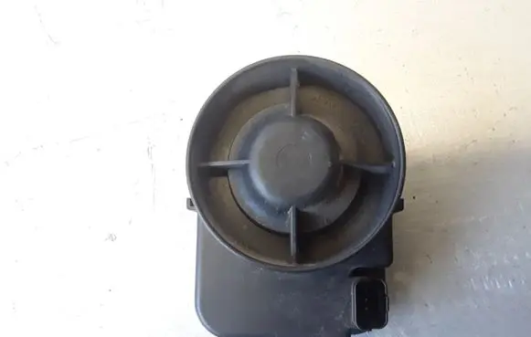 Volvo S40 Alarm system siren 8696043