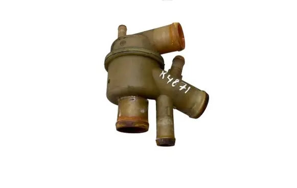 Thermostat/thermostat housing