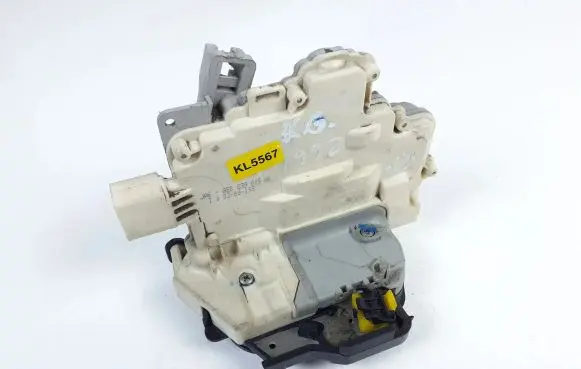 Audi A4 S4 B6 8E 8H Rear door lock 8E0839015AA KL5567