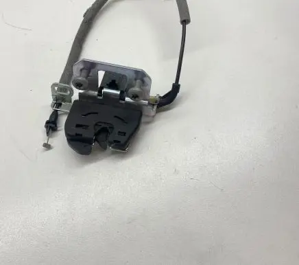 Mercedes-Benz C W204 Seat back rest lock catch A2049200164 37082
