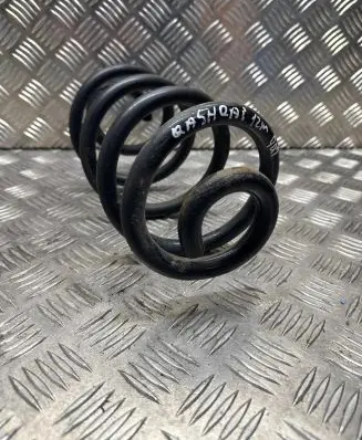 Nissan Qashqai Rear coil spring