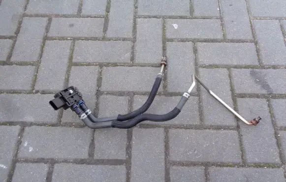 Jeep Wrangler Vacuum valve 