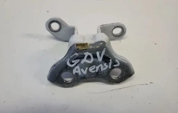 Toyota Avensis T270 Rear door upper hinge