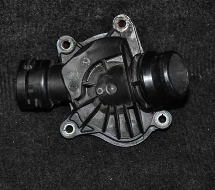 BMW 3 E90 E91 Thermostat 2248038