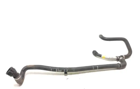 Volvo V60 Engine coolant pipe/hose 31319852