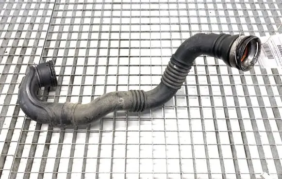 Opel Astra J Air intake hose/pipe 13265281