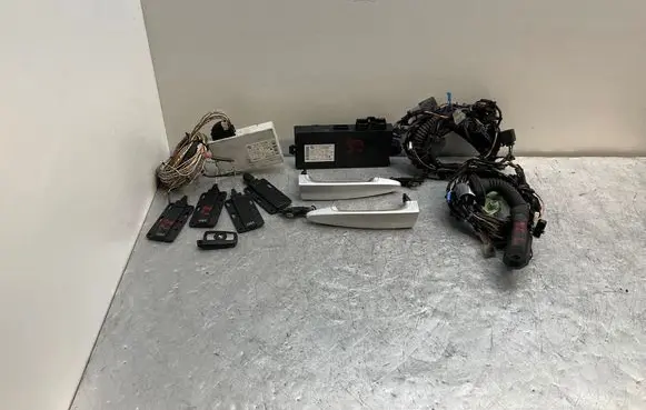 BMW 3 E92 E93 Keyless (KESSY) go control unit/module 9134708 5WK49135B 9227053