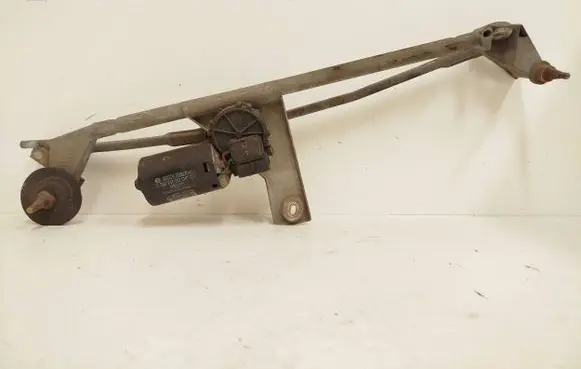 Volvo V70 Front wiper linkage and motor 9169321 0390241133 058979601