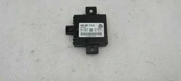 Audi A3 S3 8P Alarm control unit/module 1K0907719C