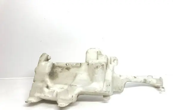 Toyota RAV 4 (XA20) Windshield washer fluid reservoir/tank 060851045