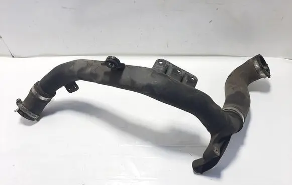 Intercooler hose/pipe