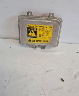 Volkswagen Touareg I Headlight ballast module Xenon 5DV00900000 5M0907391