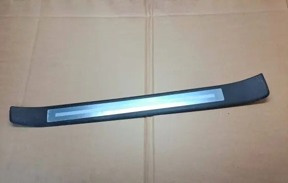 Audi A4 S4 B7 8E 8H Front sill trim cover 8E0853373G 8E0853