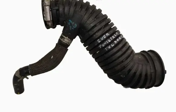 Hyundai Tucson LM Air intake hose/pipe 28130-D3100