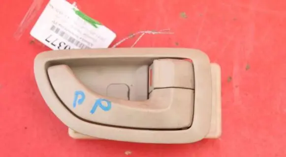 Hyundai Tucson JM Front door interior handle