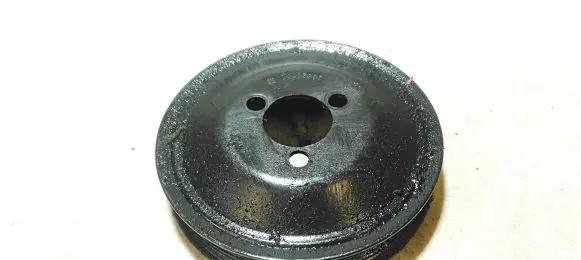 Chevrolet Cruze Water pump pulley 24405900