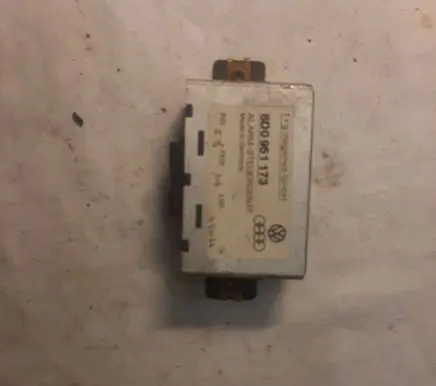 Audi A4 S4 B5 8D Other control units/modules 8D0951173