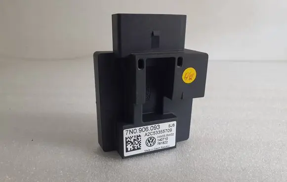 Volkswagen Sharan Fuel injection pump control unit/module 7N0906093 A2C53355709