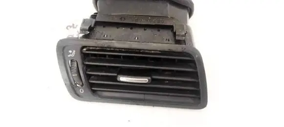 Volkswagen PASSAT B6 Dash center air vent grill 3C1819702E P0108667