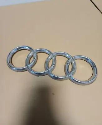 Audi Q7 4L Manufacturer badge logo/emblem NOCODE