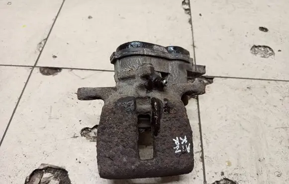 Audi Q5 SQ5 Rear brake caliper 
