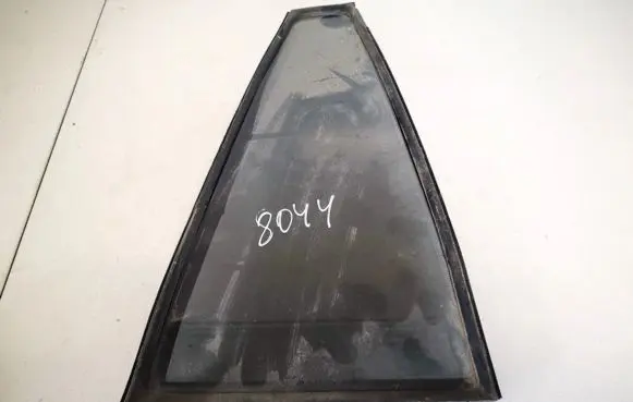 Toyota RAV 4 (XA30) Rear vent window glass 