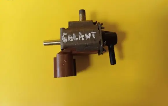 Mitsubishi Galant Turbo solenoid valve K5T48271