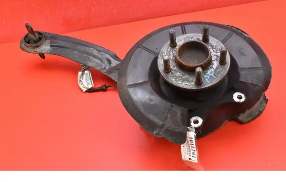 Volvo C70 Front wheel hub spindle knuckle
