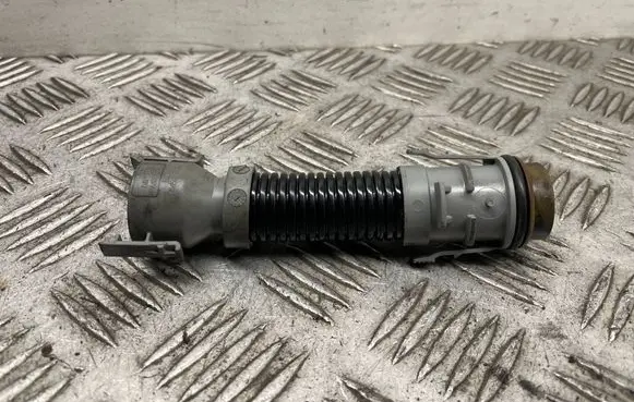 Mini One - Cooper Coupe R56 Breather hose/pipe 8513538