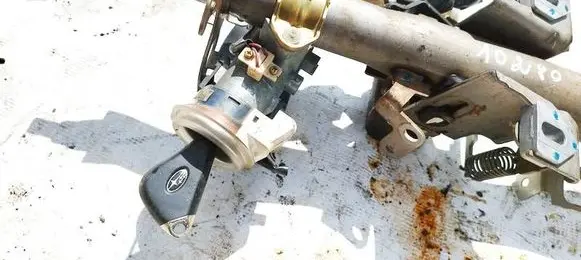 Subaru Legacy Ignition lock