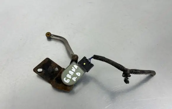 Jeep Grand Cherokee Air suspension front height level sensor 68164092AA