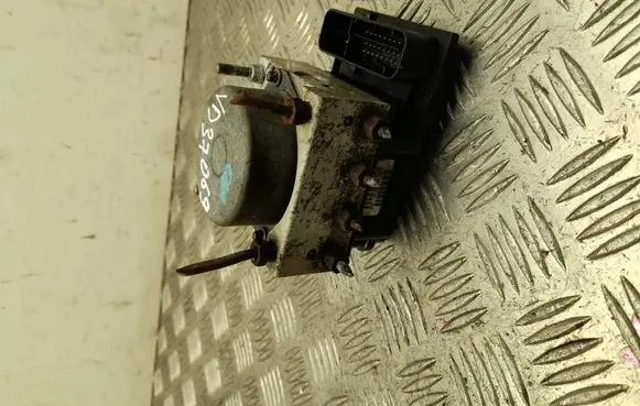 Suzuki SX4 ABS Pump 5611054L20