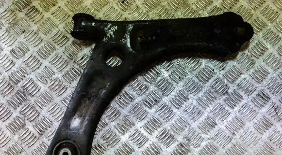 Skoda Yeti (5L) Front lower control arm/wishbone 1K0407152BG
