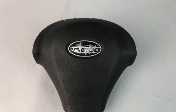 Subaru B9 Tribeca Steering wheel airbag