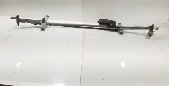 Mercedes-Benz Vito Viano W639 Front wiper linkage and motor A6398200140 40514812V