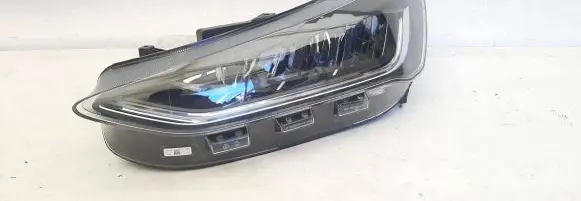 Ford Focus Headlight/headlamp