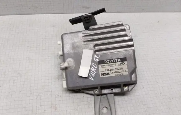 Toyota Corolla E120 E130 Power steering control unit/module 8965002010 EATCFC032