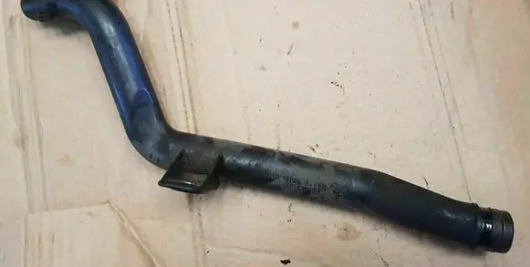 Audi A4 S4 B8 8K Engine coolant pipe/hose 03L121065